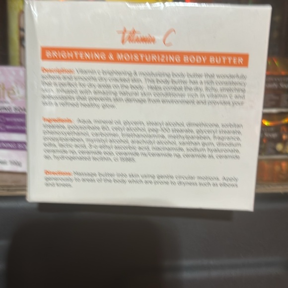 DR Rashel Vitamin C brightening & moisturizing body butter - Picture 2 of 2